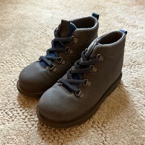 Carter’s Toddler High Top Boots, Gray, Slip-On. Size 8